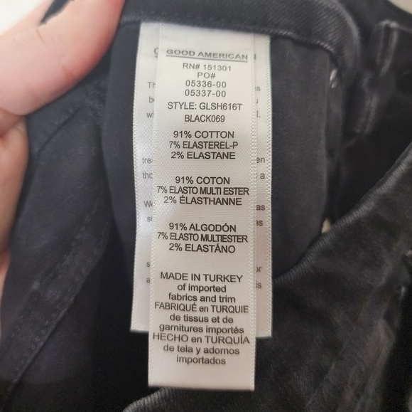Good American Black069 Good Legs Step Hem Jeans 2/26 - Picture 5 of 8